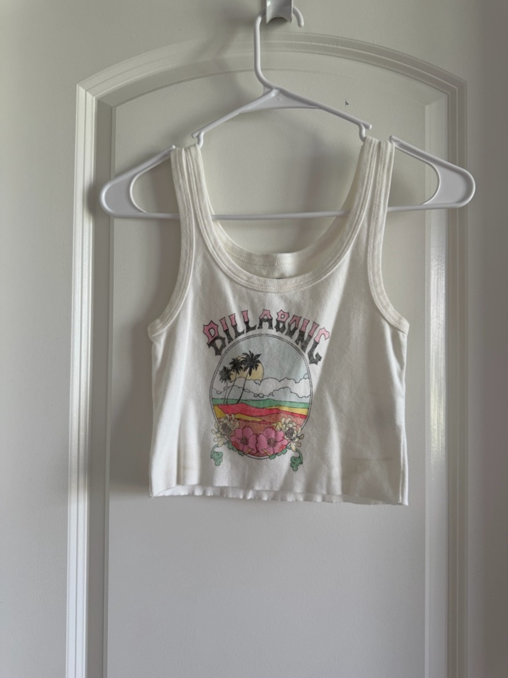 Billabong White Crop Tank with Pastel Sunset Graphic